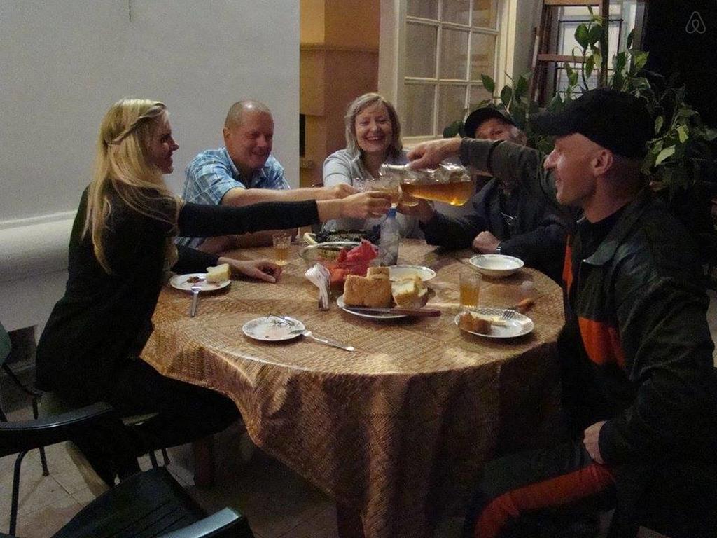 Alex'S Cosy Guesthouse Τυφλίδα Δωμάτιο φωτογραφία