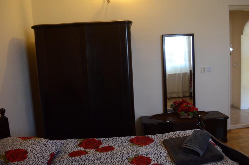 Alex'S Cosy Guesthouse Τυφλίδα Εξωτερικό φωτογραφία