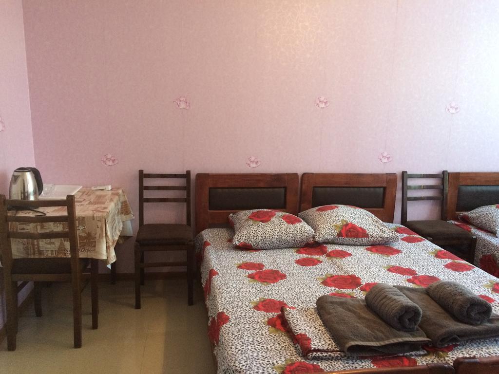 Alex'S Cosy Guesthouse Τυφλίδα Εξωτερικό φωτογραφία