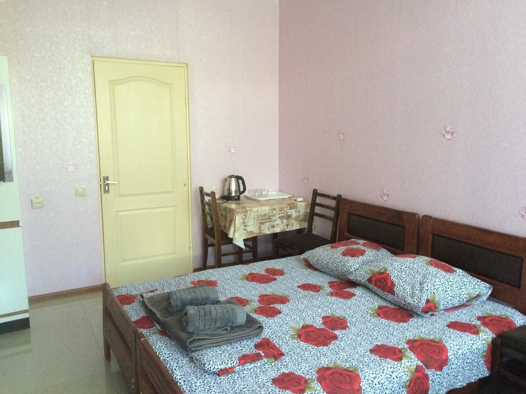 Alex'S Cosy Guesthouse Τυφλίδα Εξωτερικό φωτογραφία