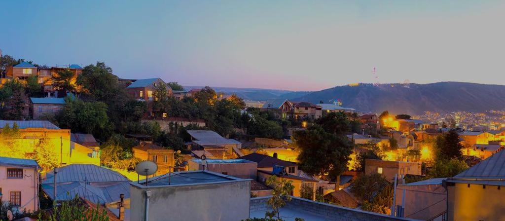 Alex'S Cosy Guesthouse Τυφλίδα Εξωτερικό φωτογραφία